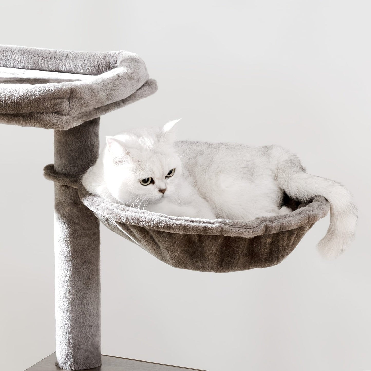 Arbre à chat 2 - en - 1 150 cm – Poteaux griffoirs & meuble cache - litière - One PETS - TOP