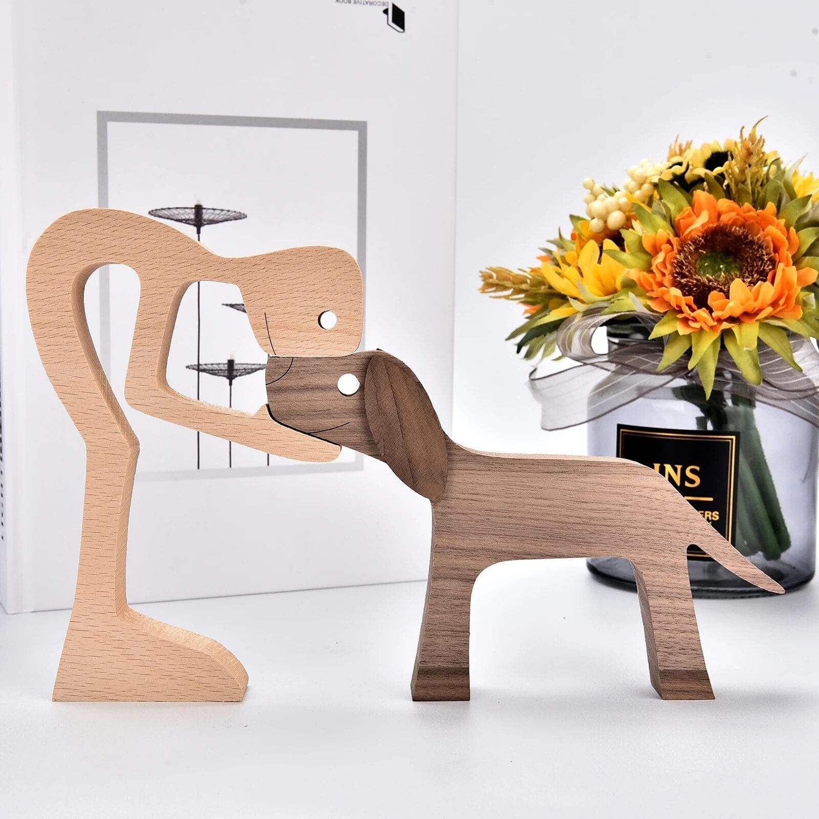 Chien En Bois : Gardien De Bonheur 🐾 - One PETS - TOP