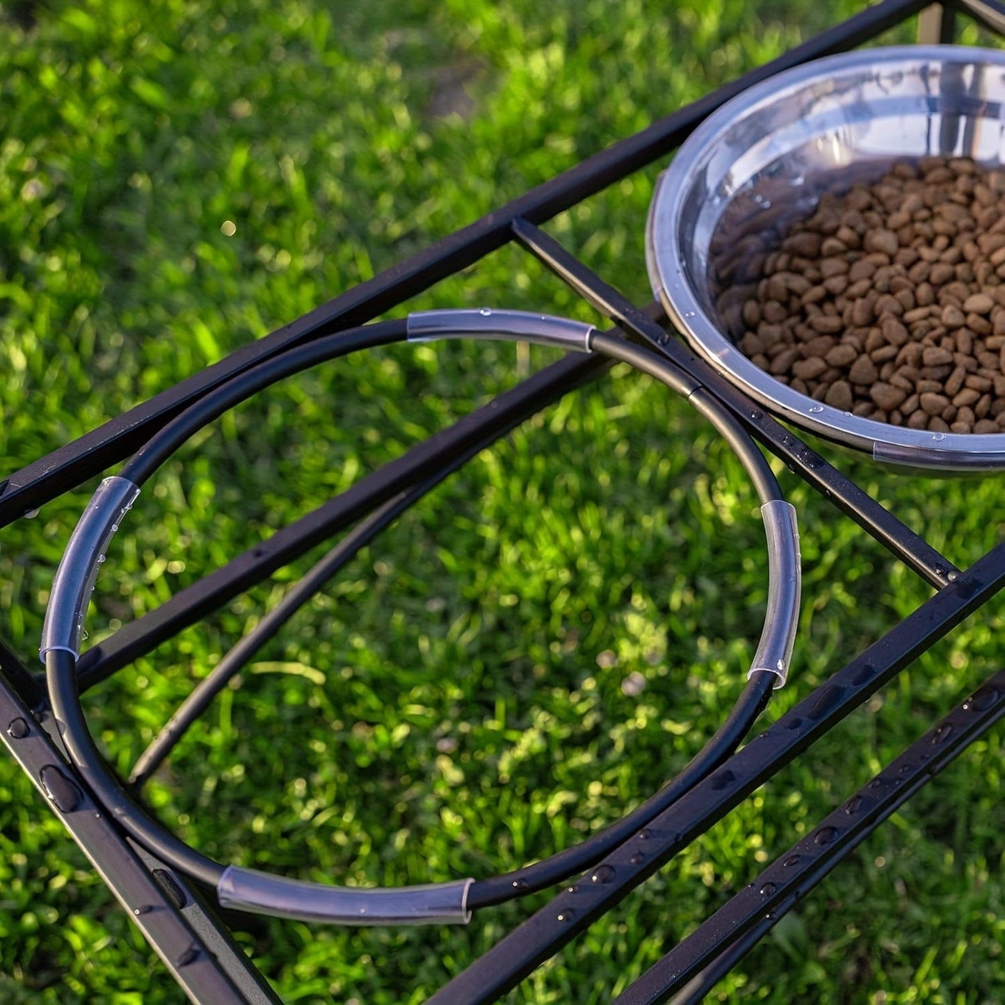 Station d’alimentation surélevée pour chien – Double gamelle inox & support métal - One PETS - TOP
